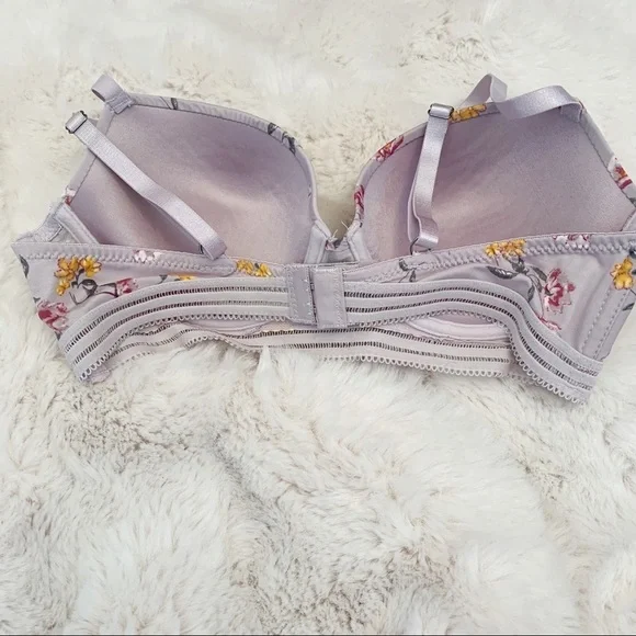 Jessica Simpson Bra 34C - Picture 2 of 4